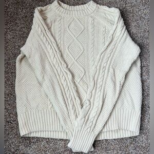 Gap sweater